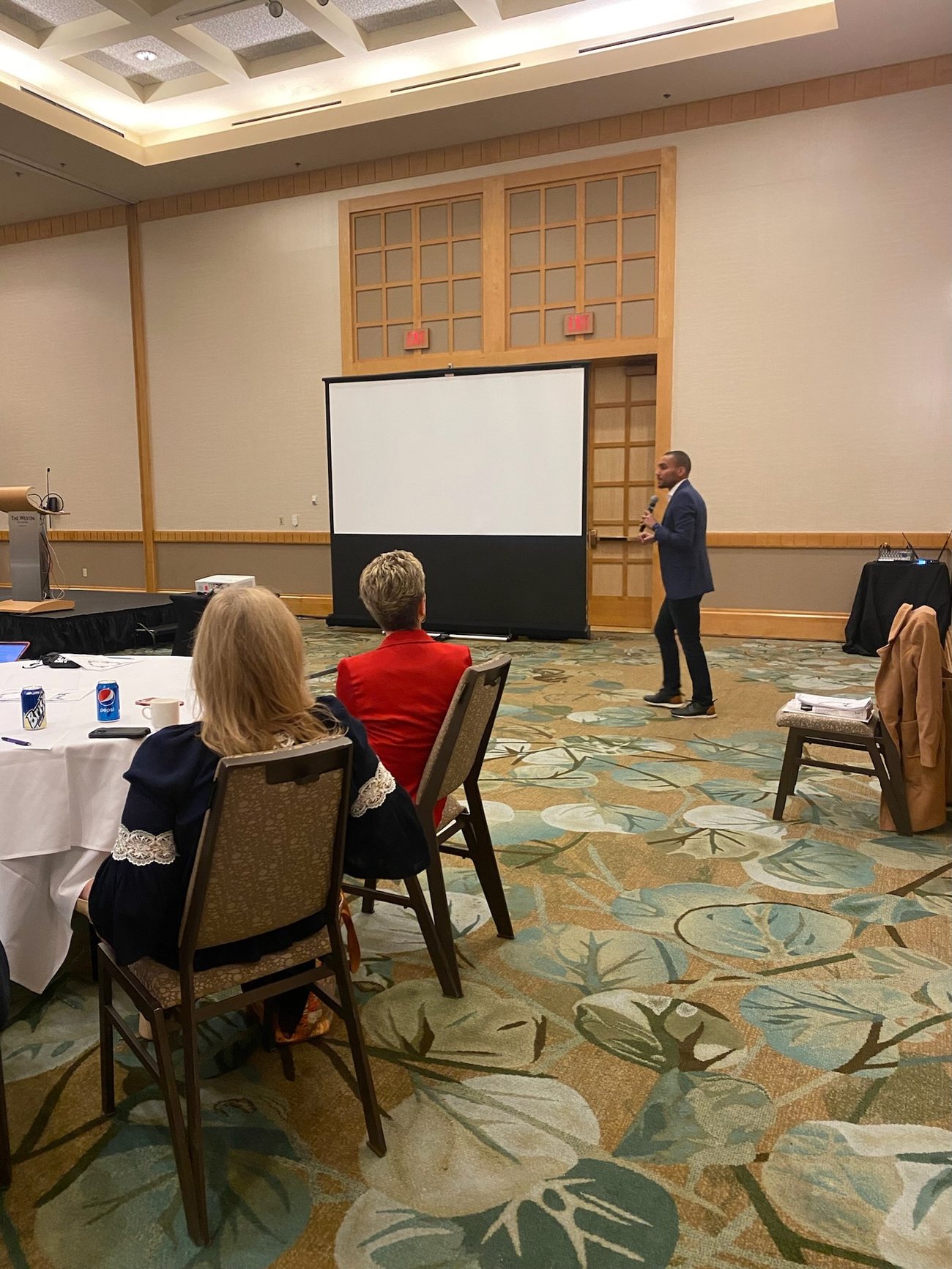 Chris Joffe leading a workshop session for school leaders